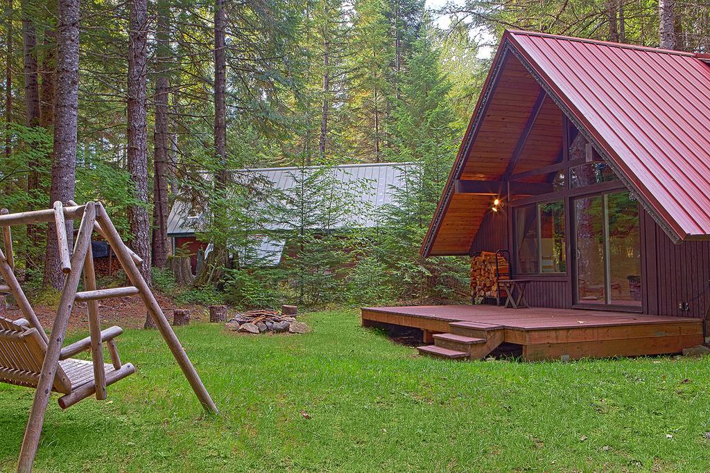 Four Stone Lodge Greenwater Екстериор снимка